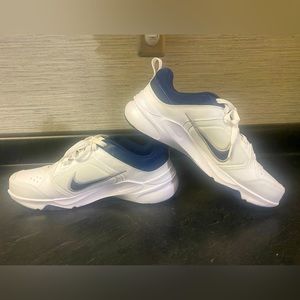 Nike Defy All Day Training shoe - men's 11.5